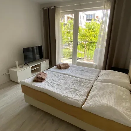 1 With Terrace, Slnecnice, 18b