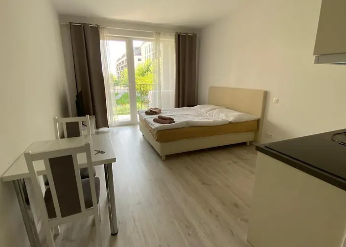 Apartamento 1 With Terrace, Slnecnice, 18b *